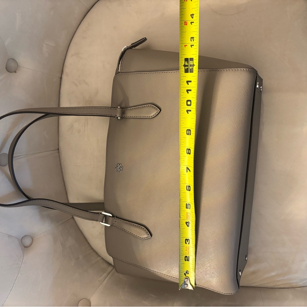 Tory Burch Gray Saffriano Leather Tote Bag - Picture 8 of 9